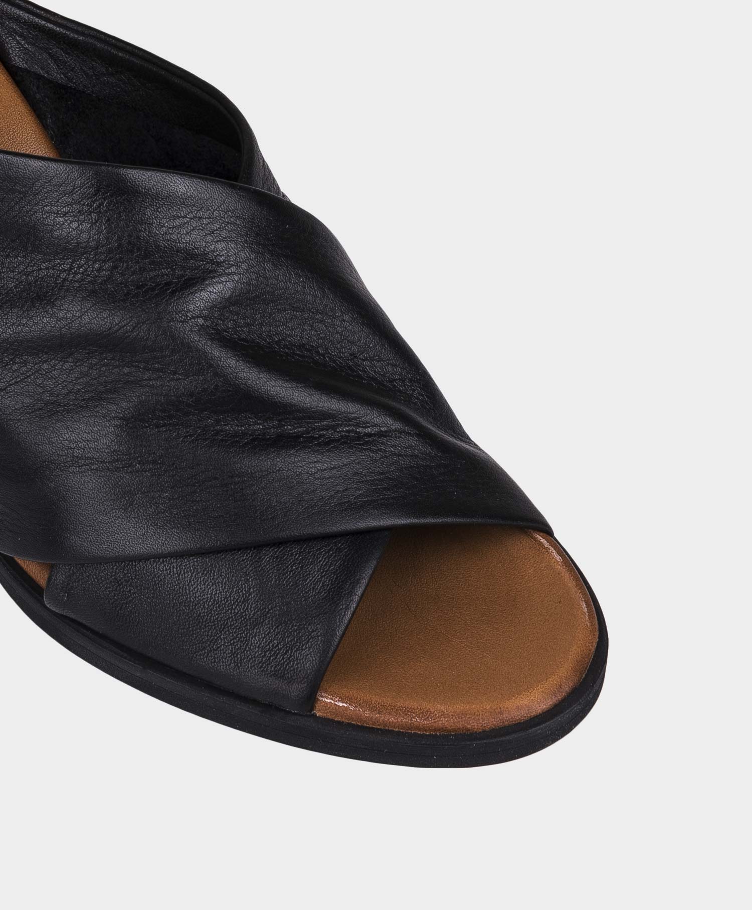 13750_142037-BLACK-3 142037 - Slika 2